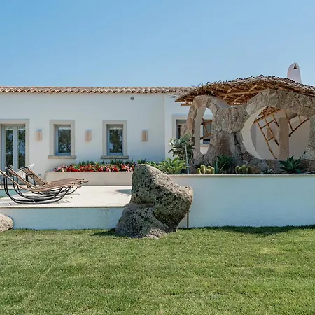 Villa Super Lusso E Design Con Piscina San Pantaleo