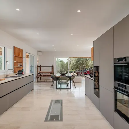 Super Lusso E Design Con Piscina Villa