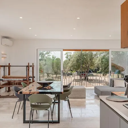 Super Lusso E Design Con Piscina